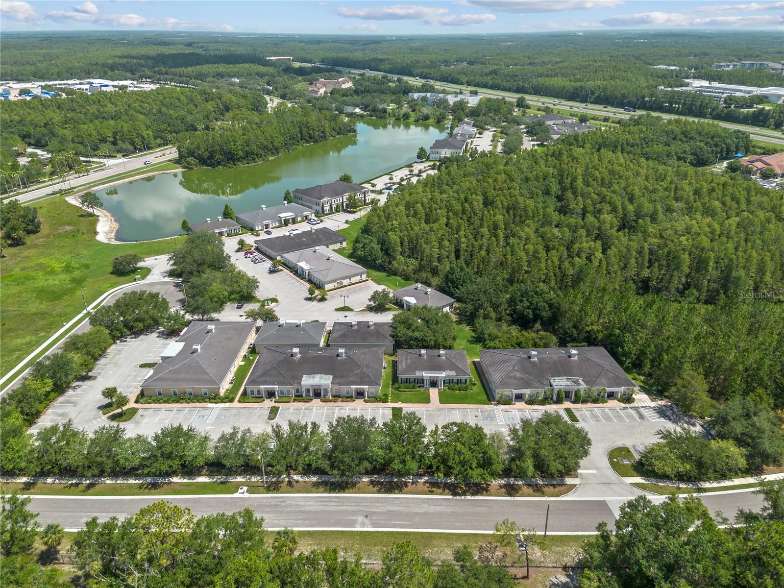 5381 PRIMROSE LAKE CIR — photo 4