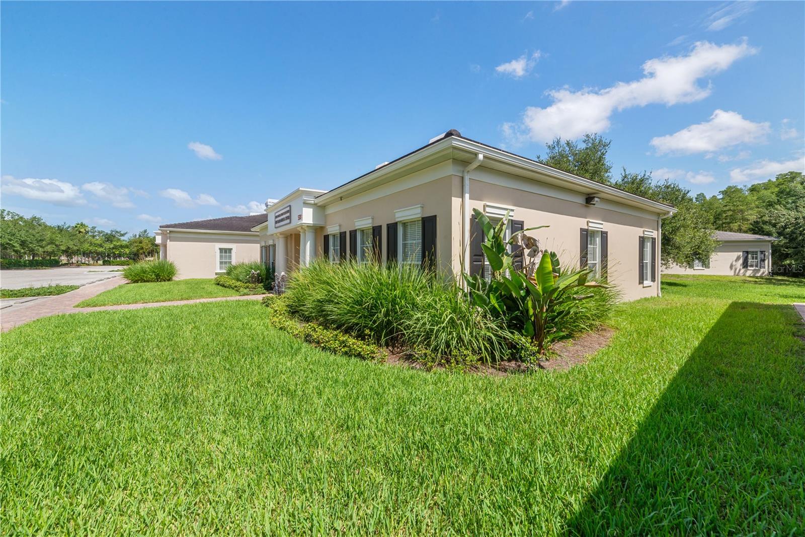 5381 PRIMROSE LAKE CIR — photo 16