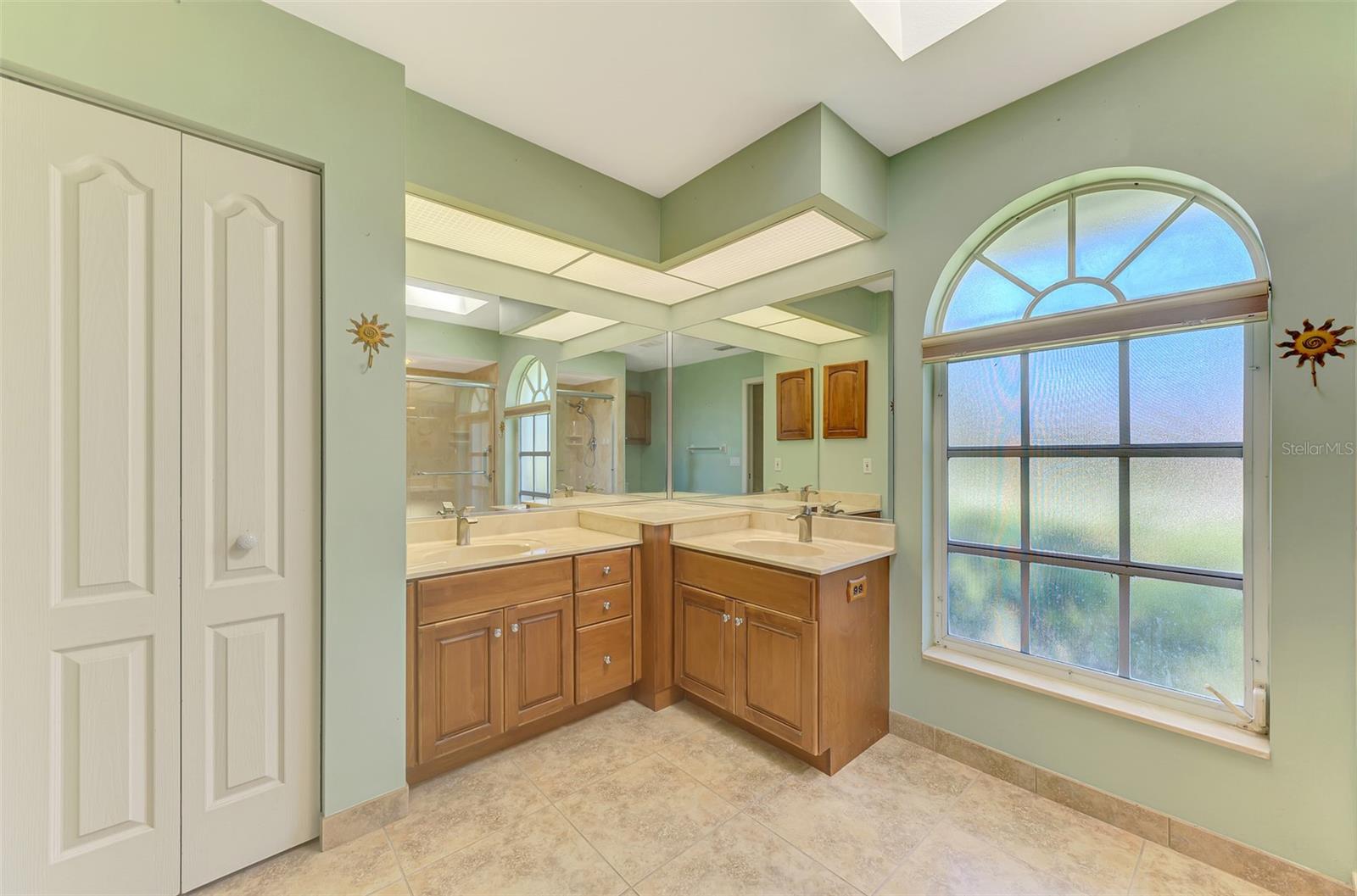 3706 SLAYTON AVE — photo 17