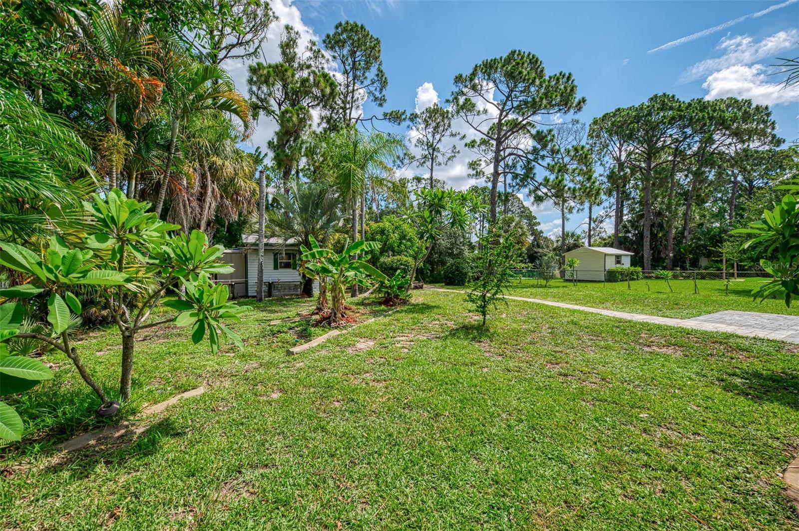 3706 SLAYTON AVE — photo 33
