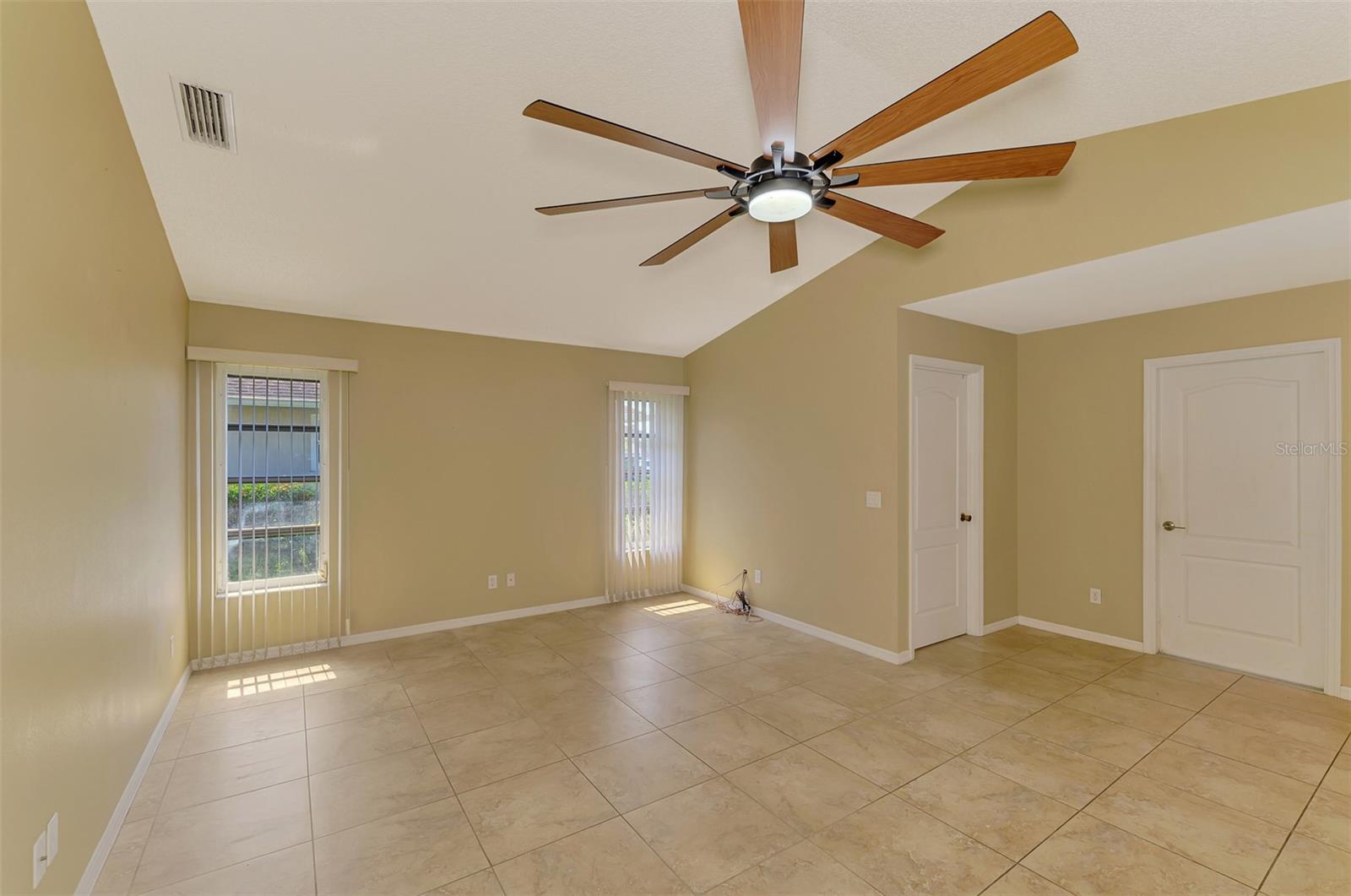 3706 SLAYTON AVE — photo 14