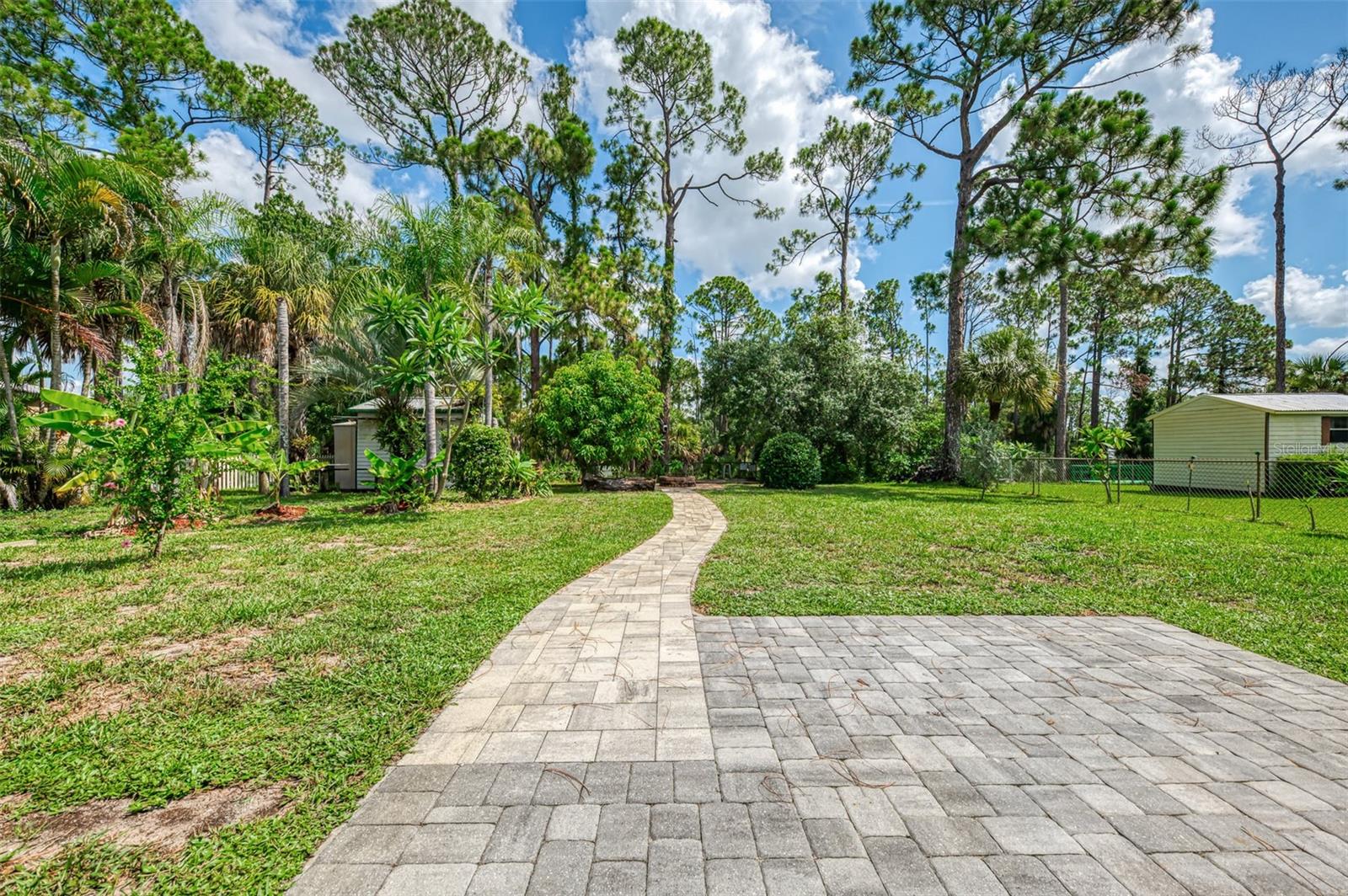 3706 SLAYTON AVE — photo 35