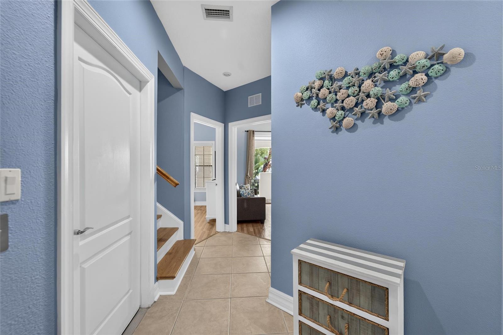 6407 MAYRA SHORES LN — photo 12
