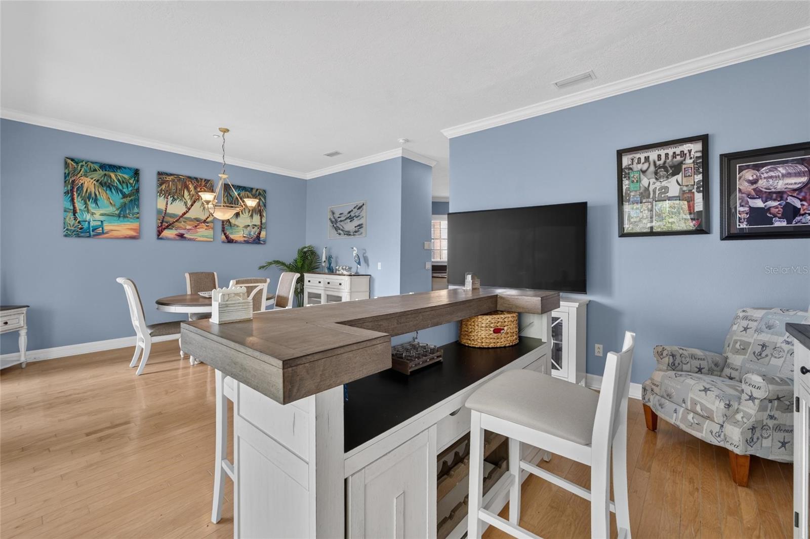 6407 MAYRA SHORES LN — photo 36