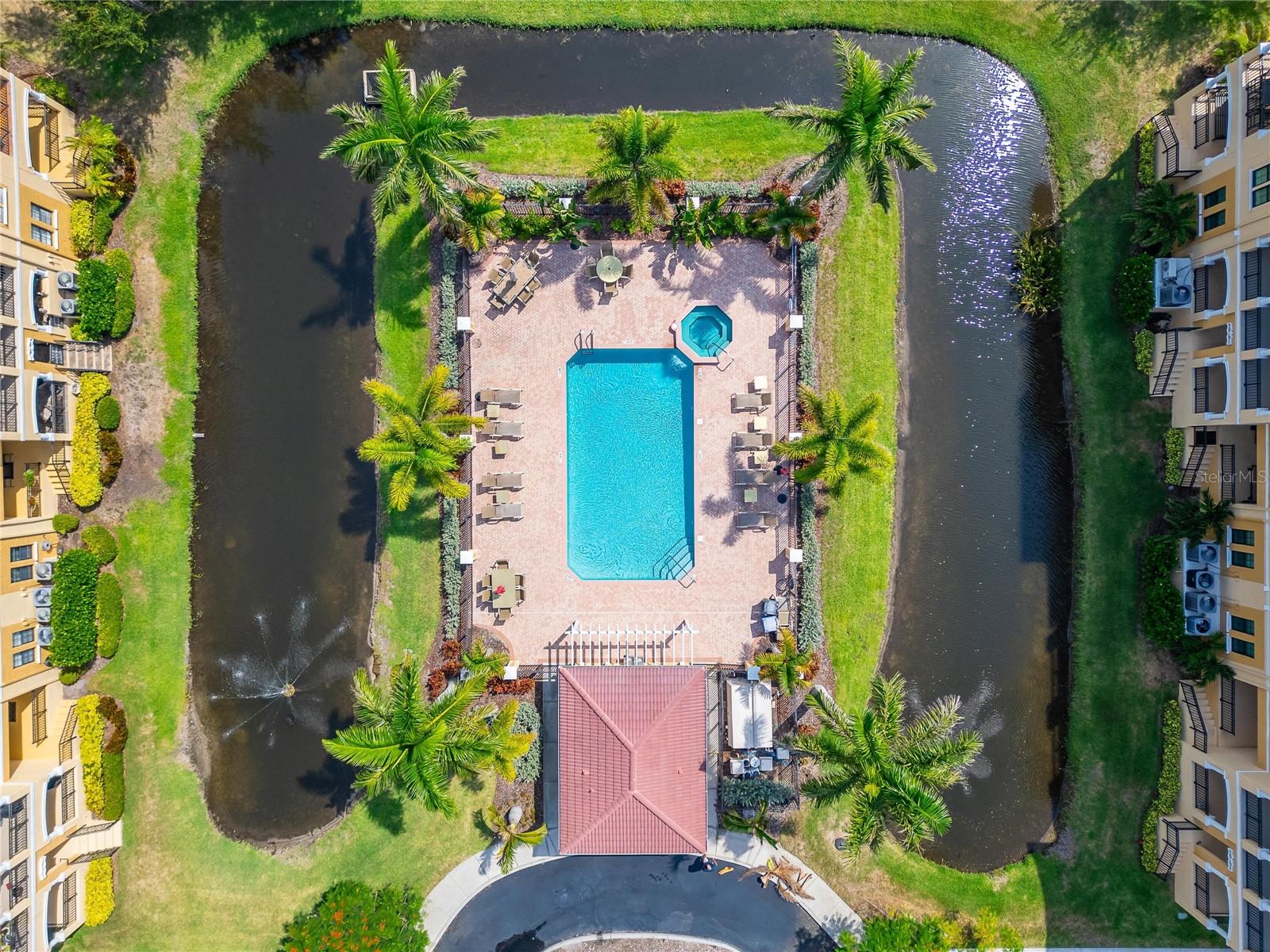 6407 MAYRA SHORES LN — photo 3