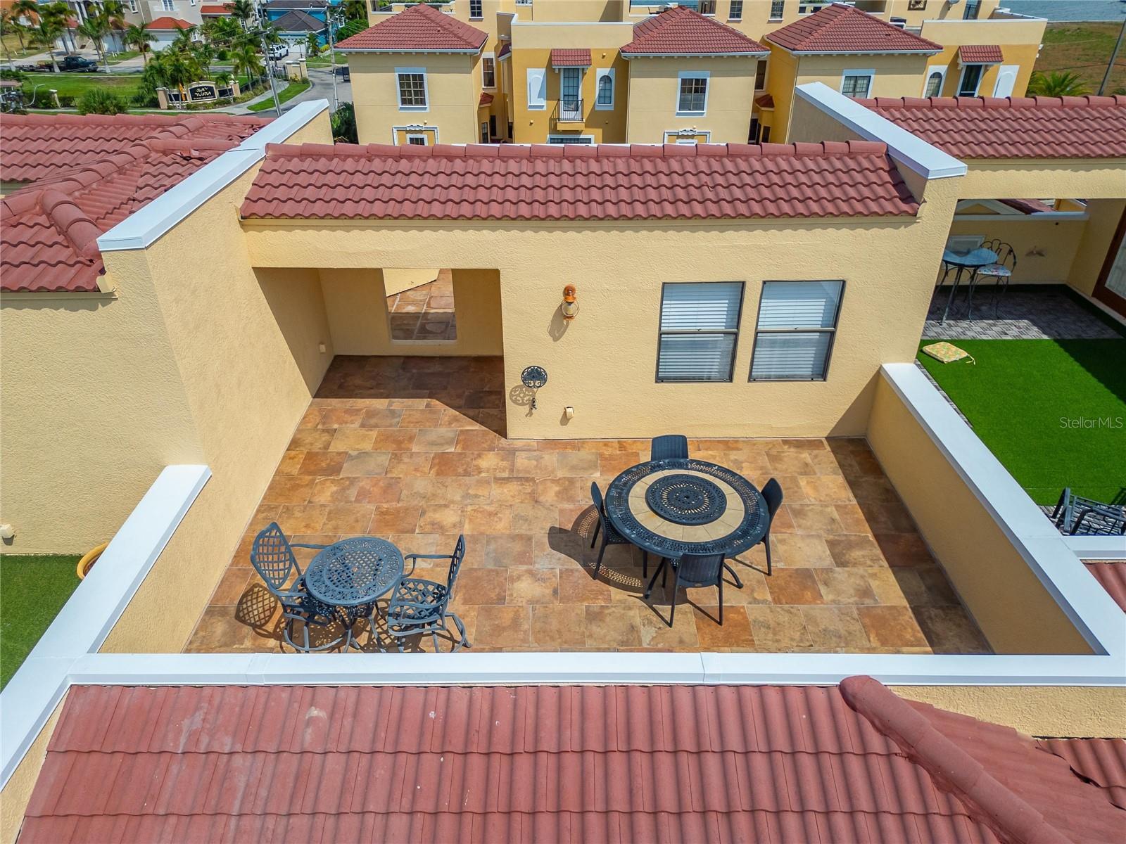 6407 MAYRA SHORES LN — photo 90
