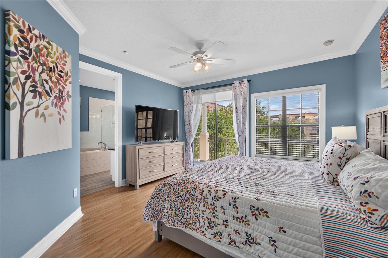 6407 MAYRA SHORES LN — photo 57