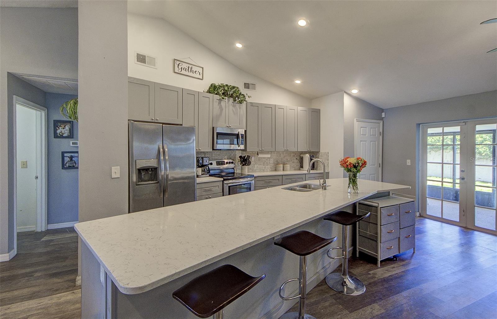 13222 PINE CREEK CIR — photo 5
