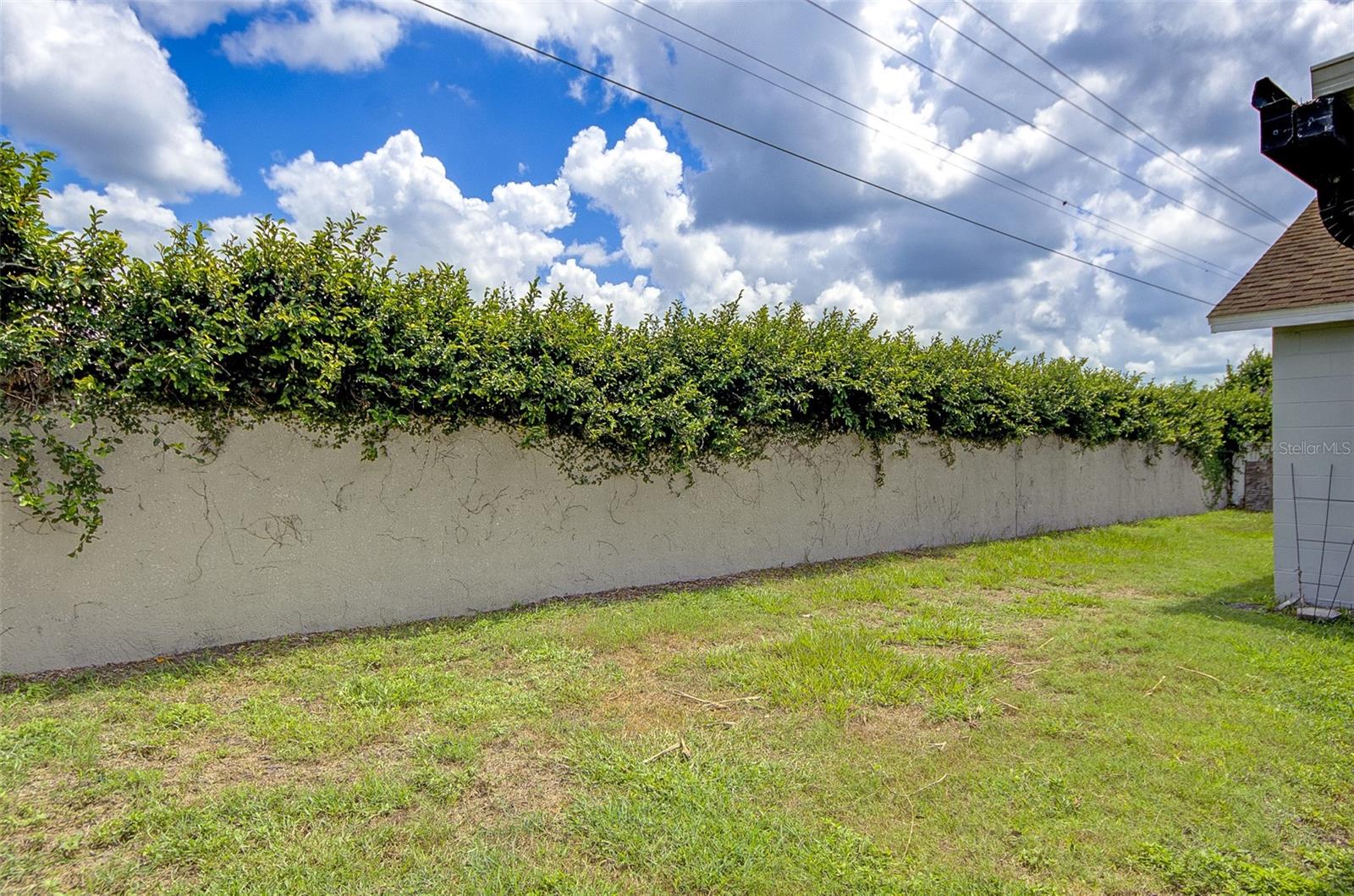 13222 PINE CREEK CIR — photo 38
