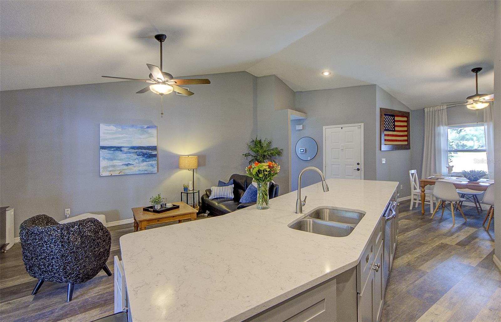 13222 PINE CREEK CIR — photo 13