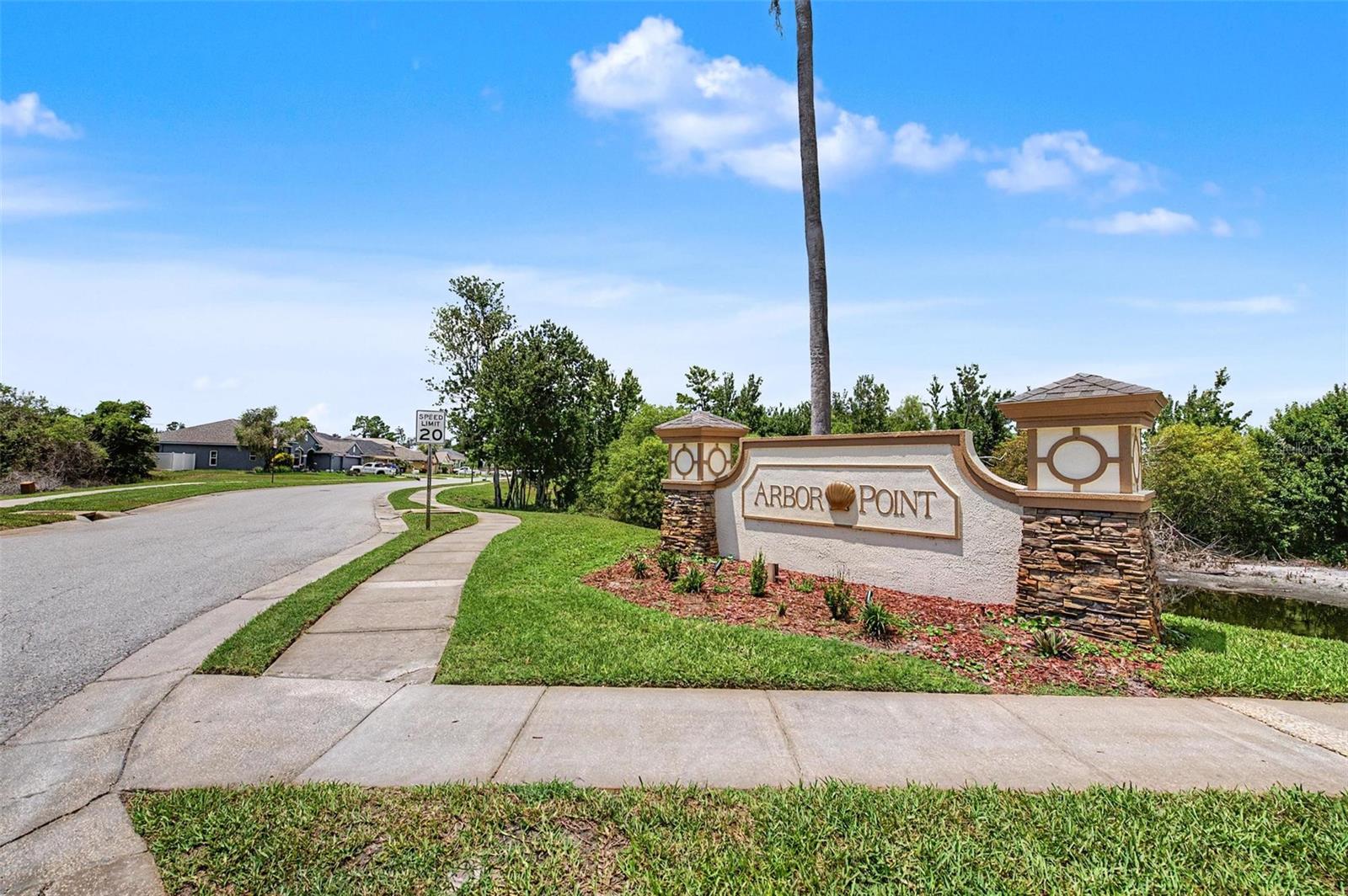 2811 RAVENDALE LN — photo 31