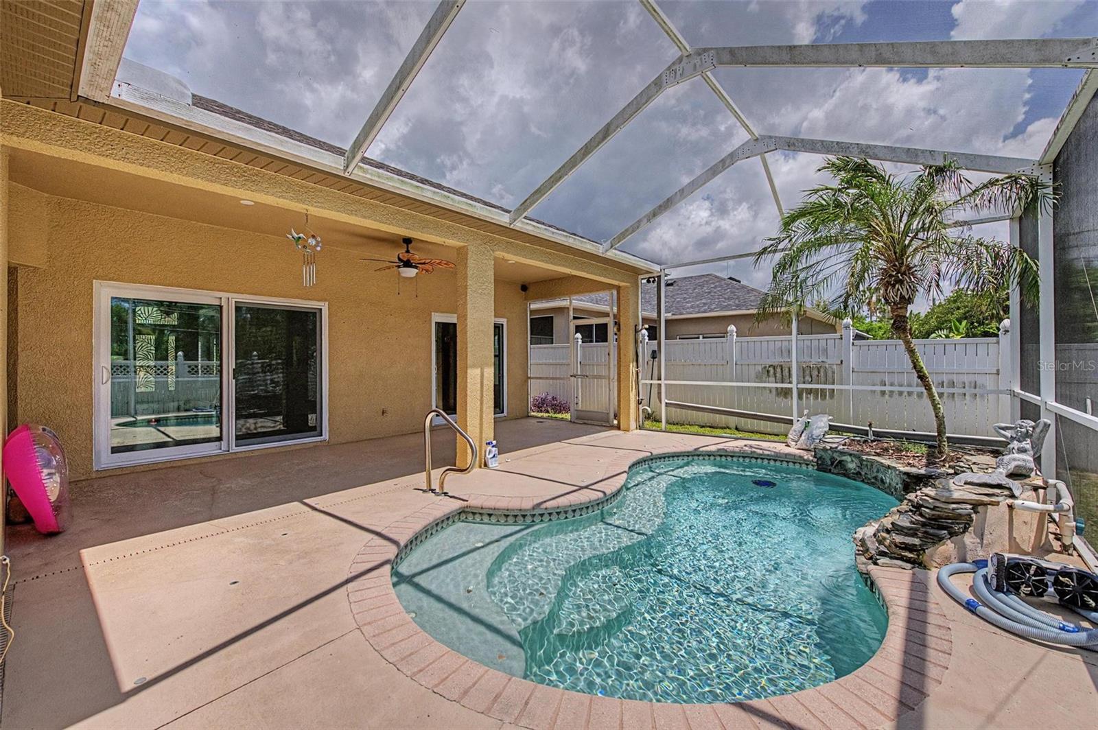 2811 RAVENDALE LN — photo 21