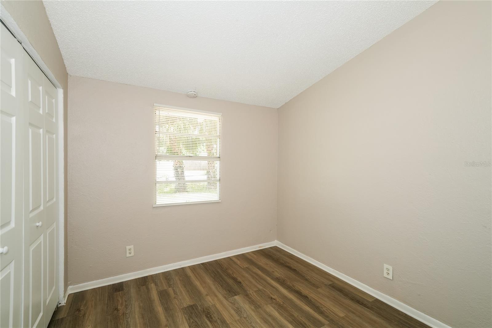 9216 W PATTERSON ST — photo 10