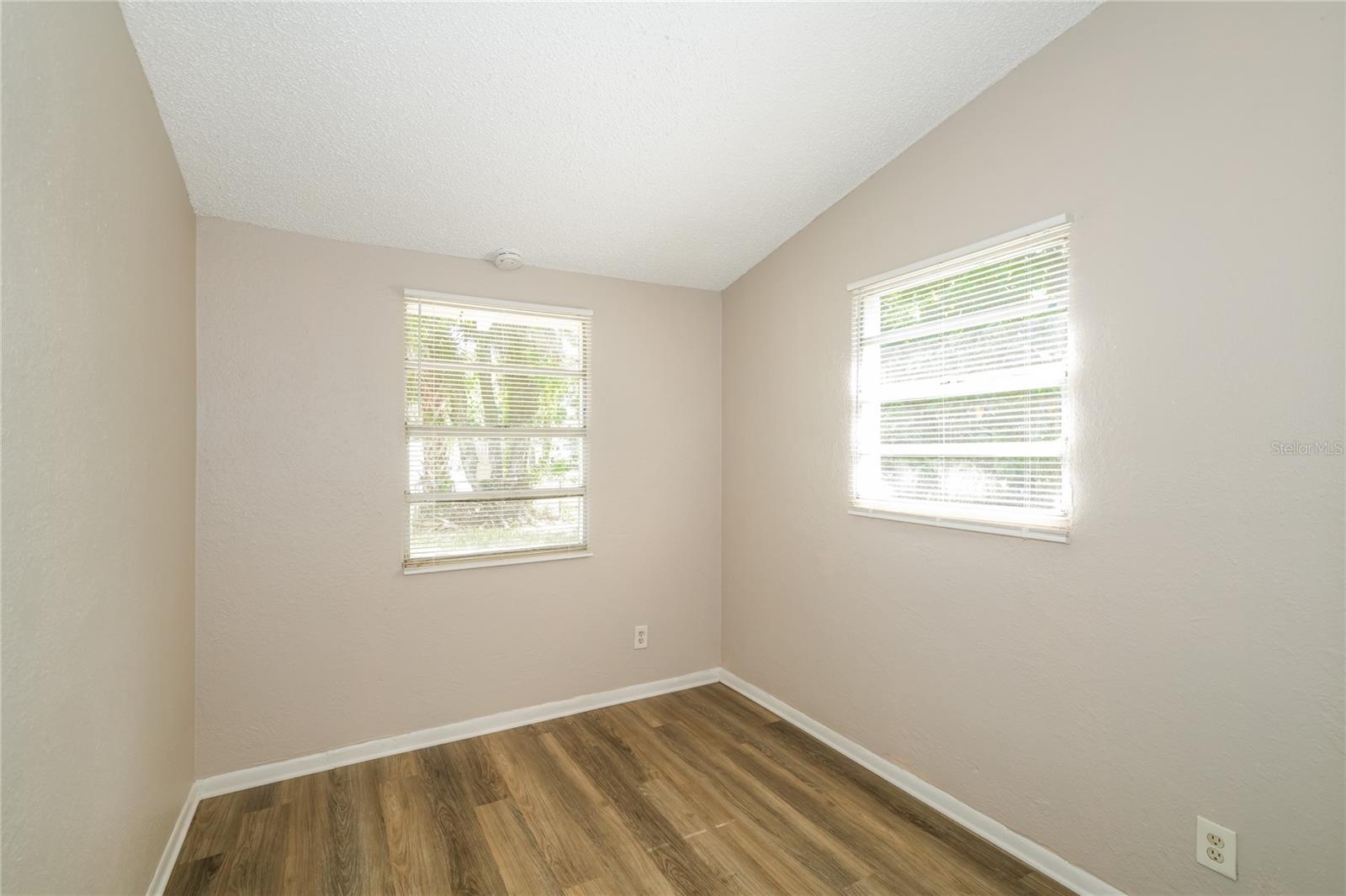 9216 W PATTERSON ST — photo 12
