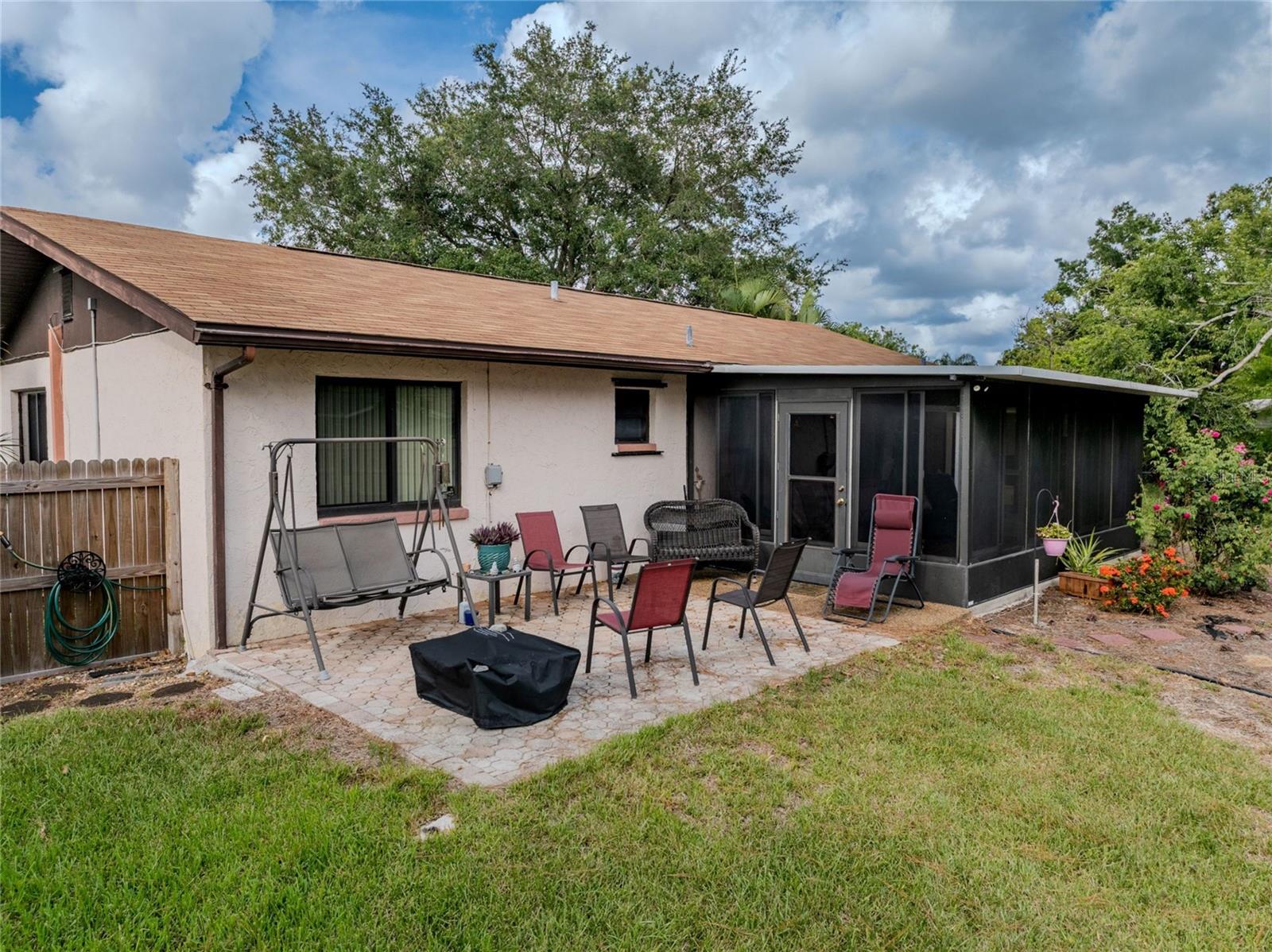 6960 PINECREST LN N — photo 22