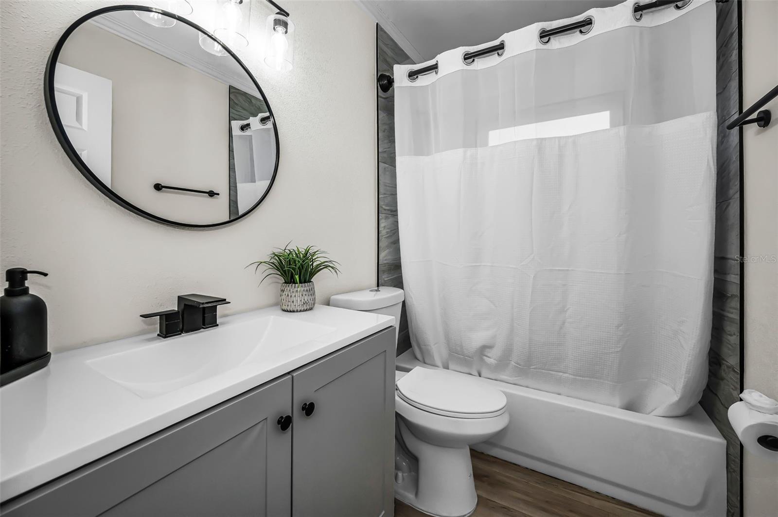1231 LITTLE JOHN LN — photo 17