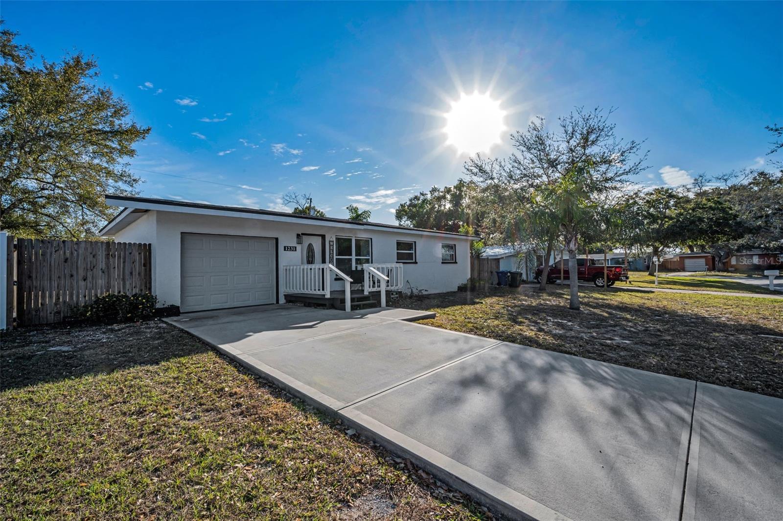 1231 LITTLE JOHN LN — photo 4
