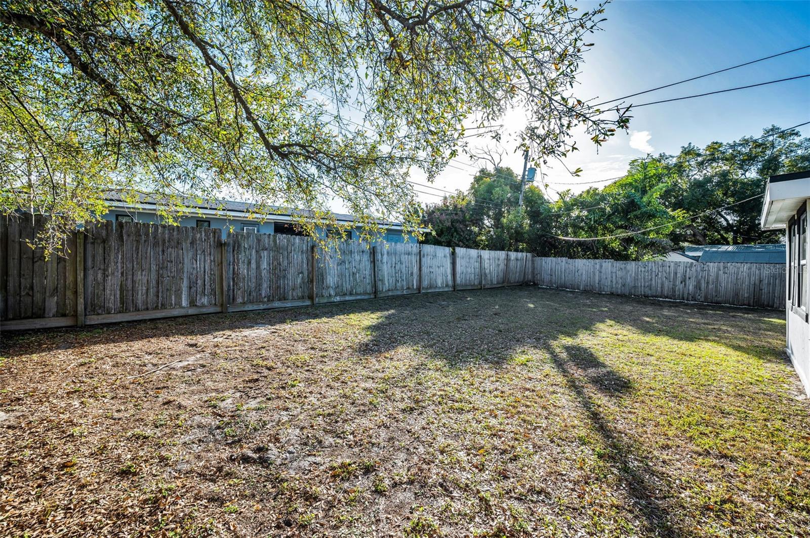 1231 LITTLE JOHN LN — photo 28