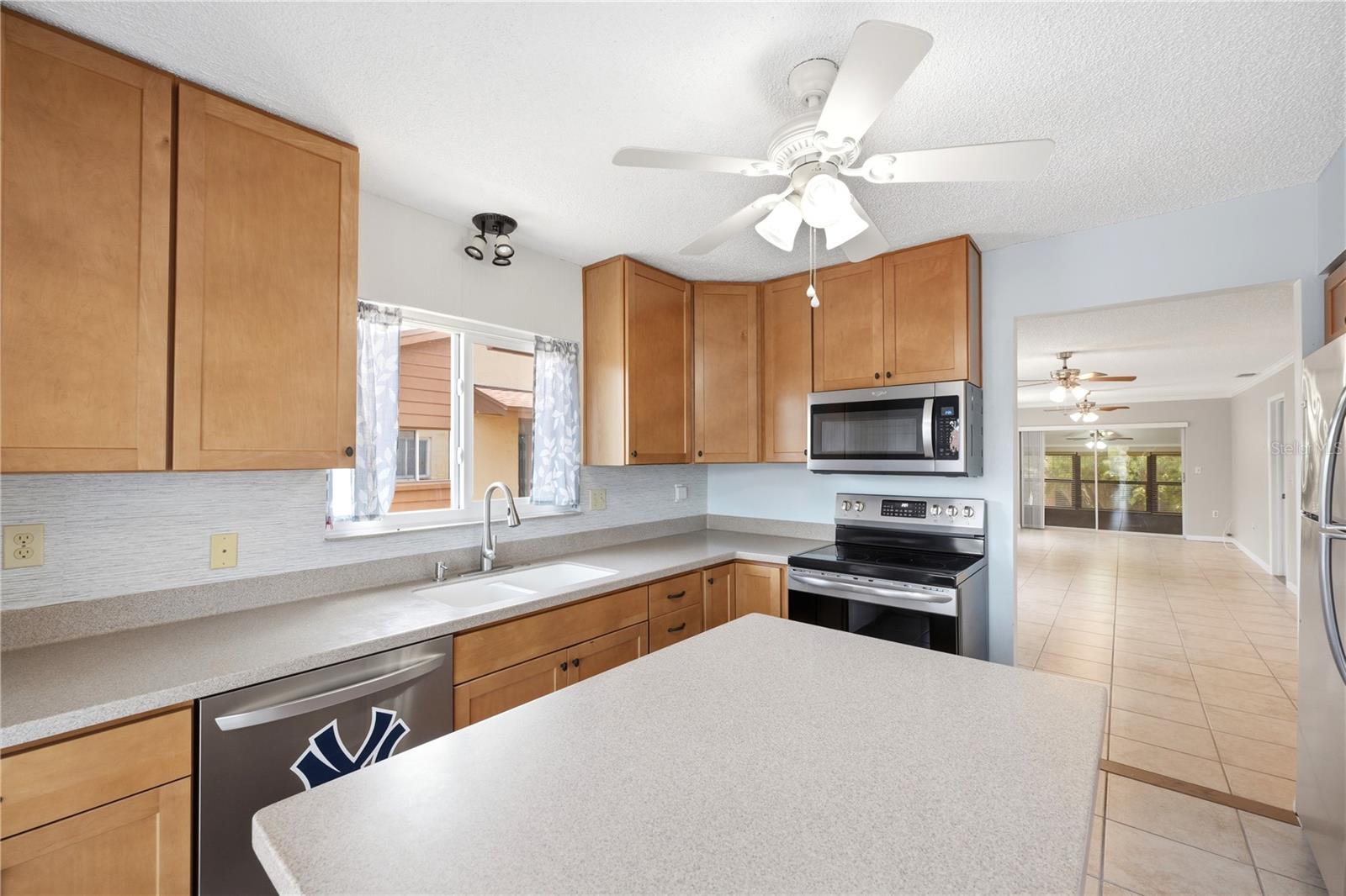 3820 LIGHTHOUSE WAY — photo 5