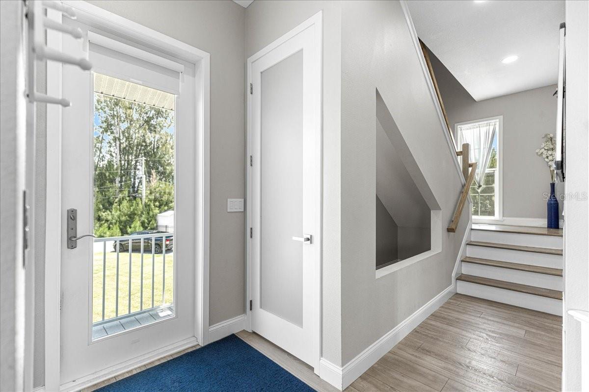 6812 DRIFTWOOD DR — photo 4