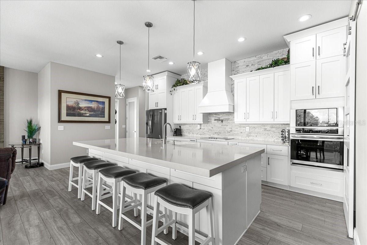 6812 DRIFTWOOD DR — photo 7