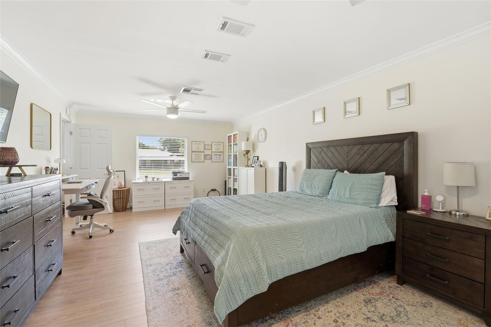 2600 CAMBRIDGE DR — photo 19