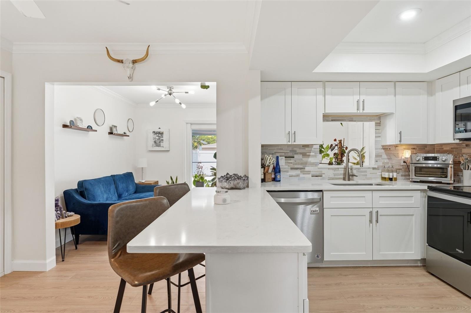 2600 CAMBRIDGE DR — photo 44