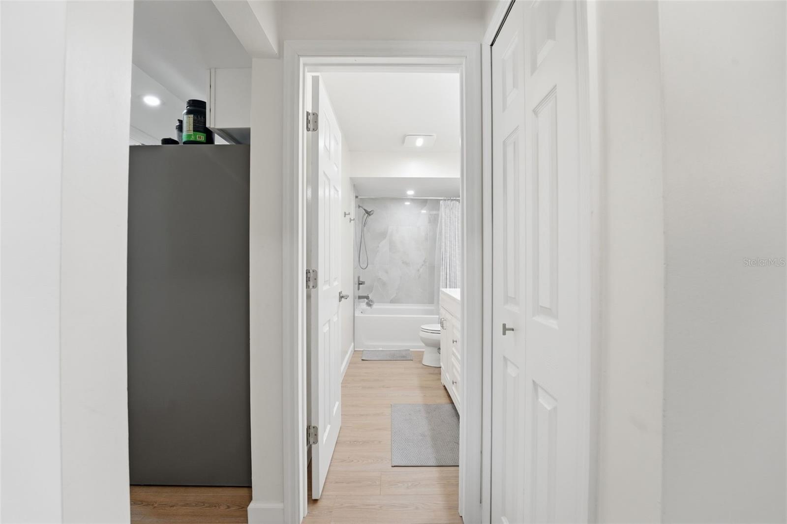 2600 CAMBRIDGE DR — photo 31