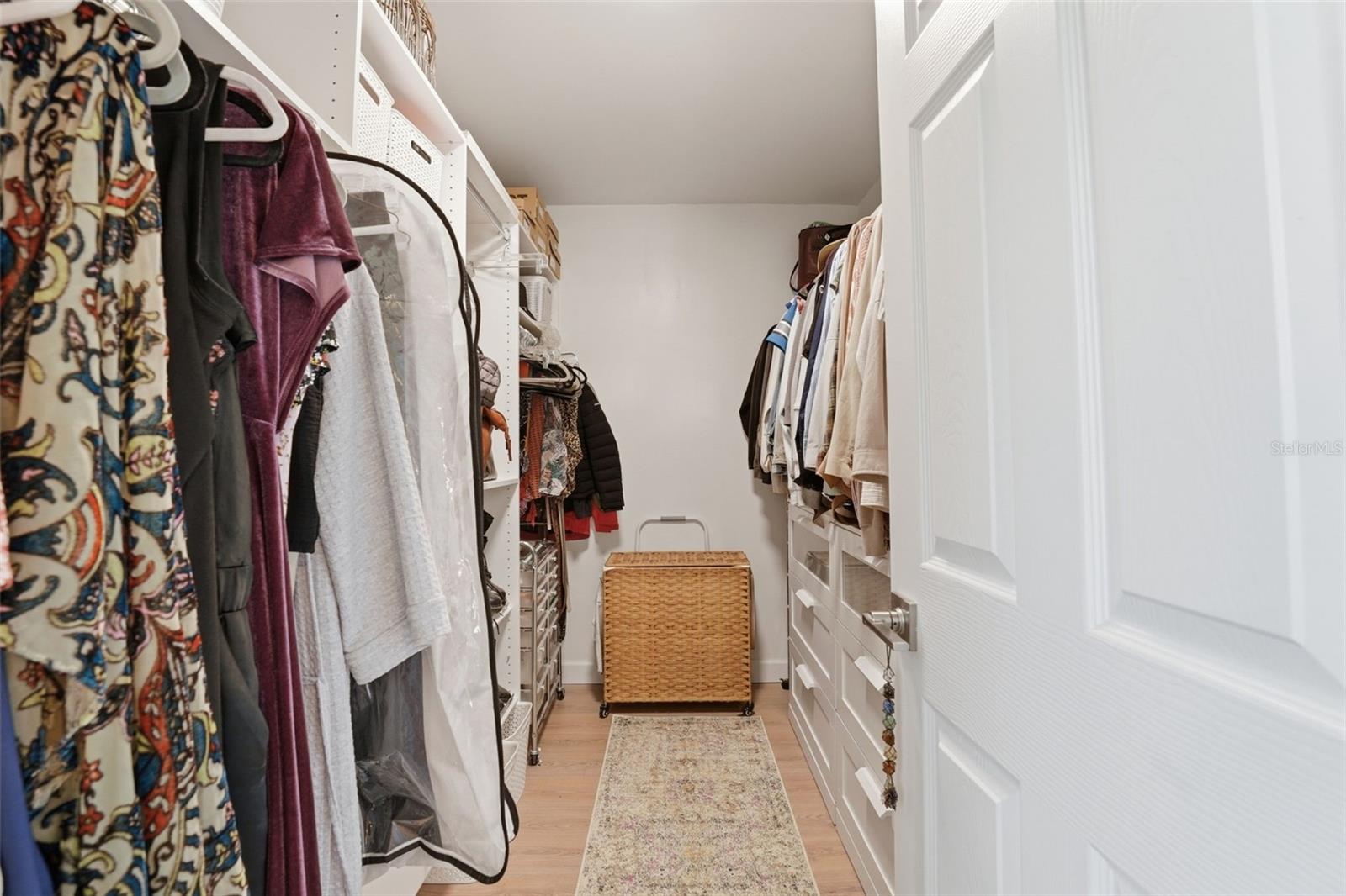 2600 CAMBRIDGE DR — photo 25