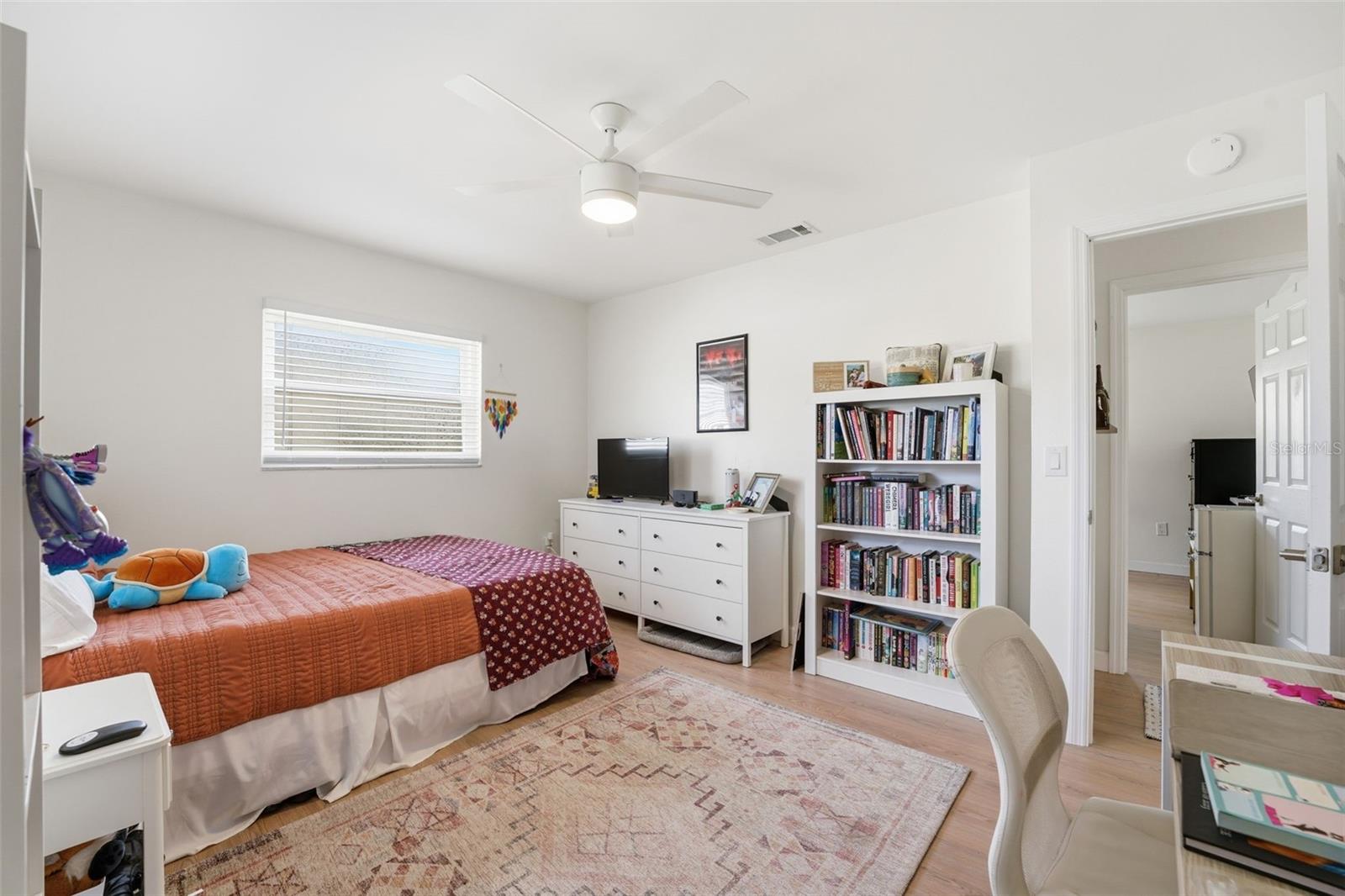 2600 CAMBRIDGE DR — photo 39