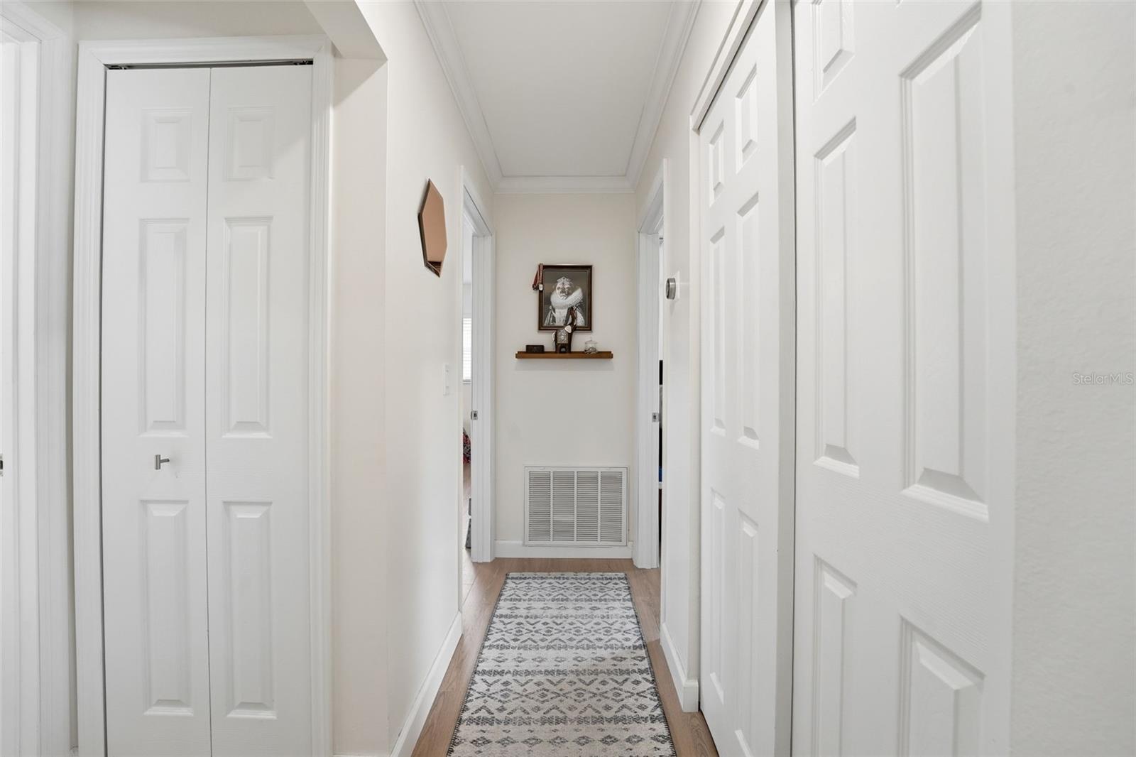 2600 CAMBRIDGE DR — photo 29