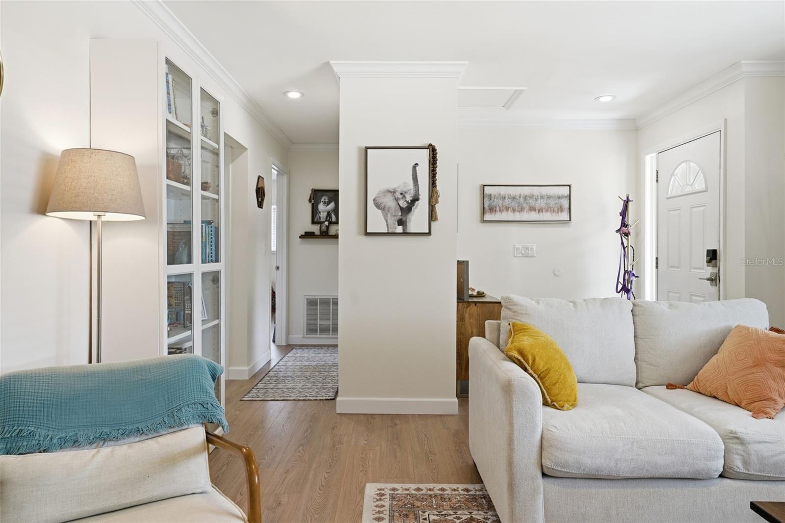 2600 CAMBRIDGE DR — photo 13