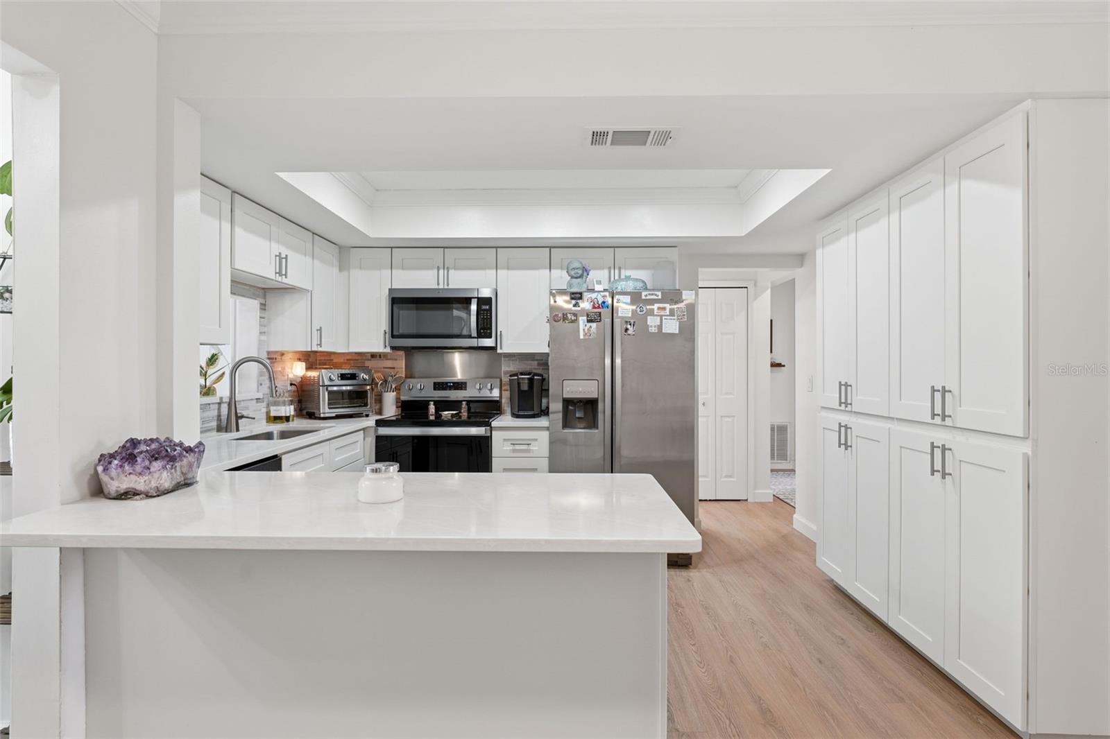 2600 CAMBRIDGE DR — photo 45