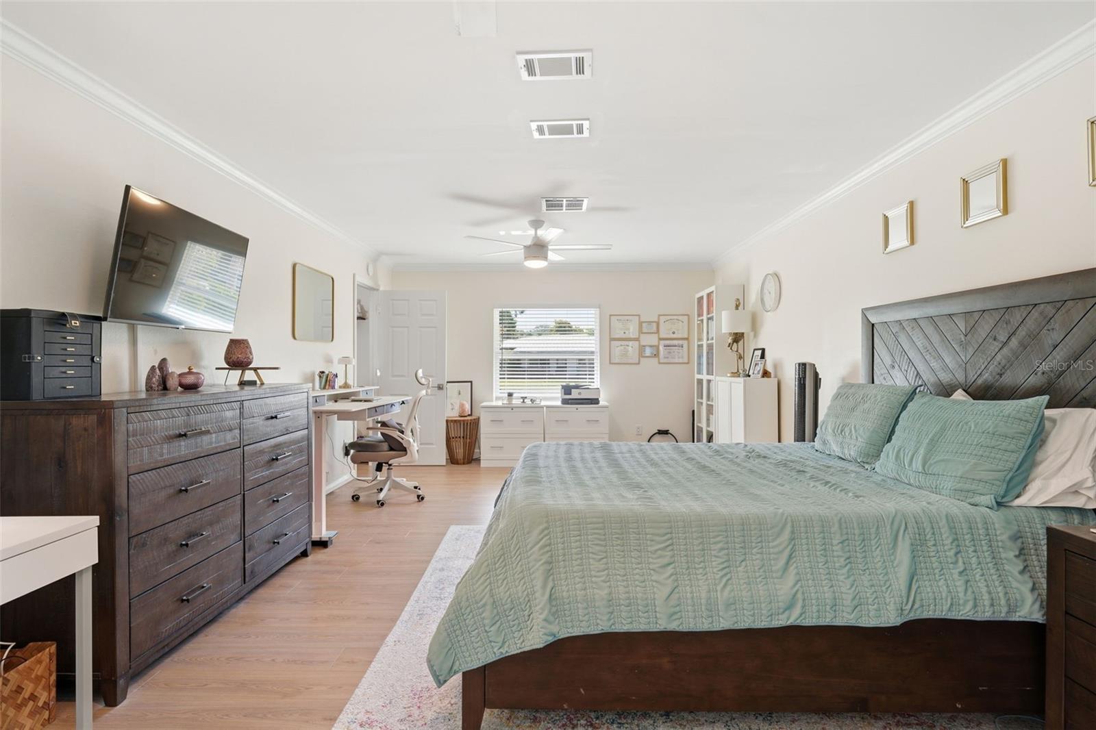 2600 CAMBRIDGE DR — photo 20