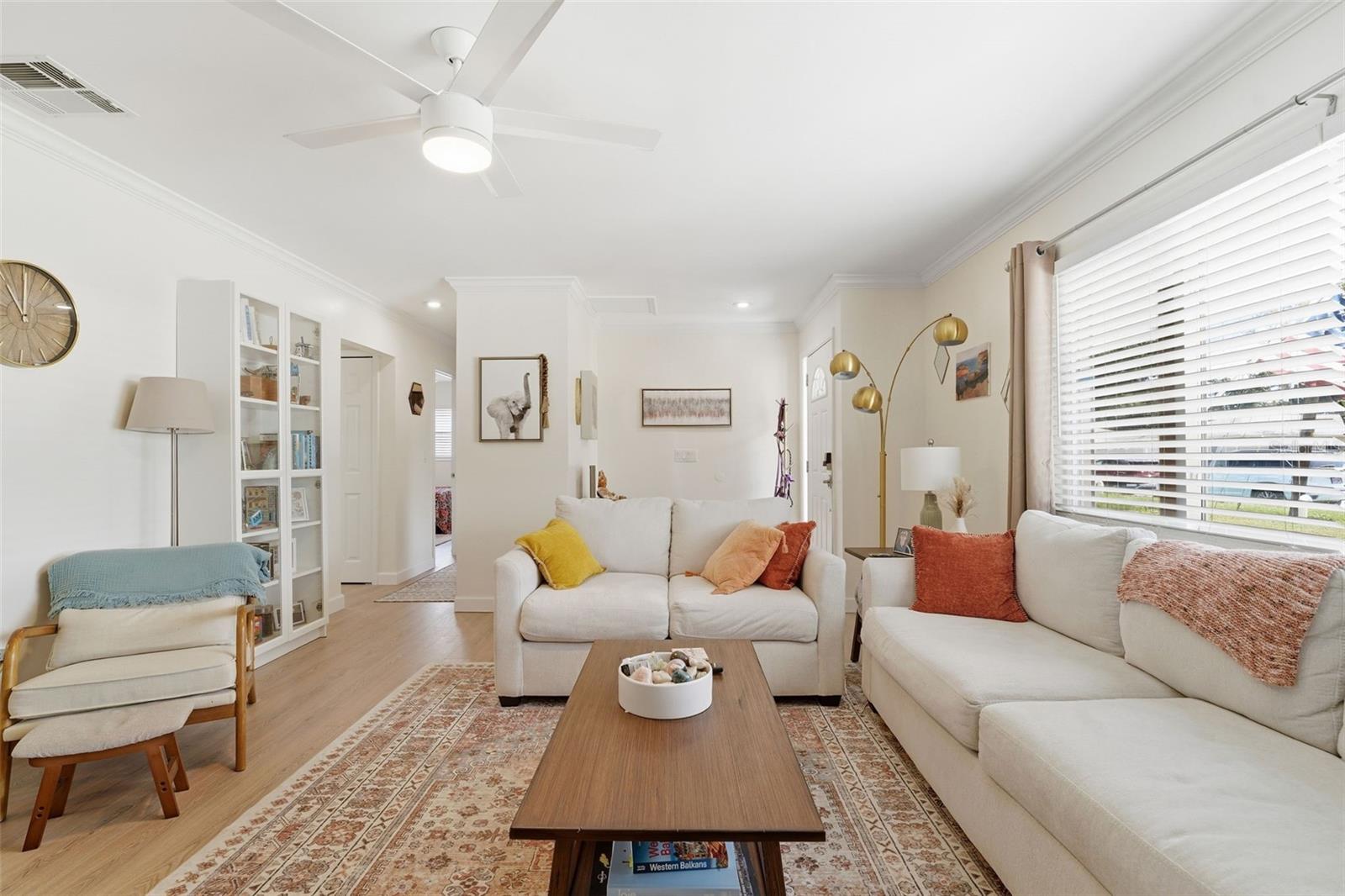 2600 CAMBRIDGE DR — photo 12