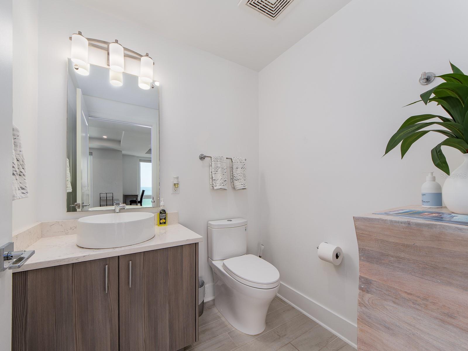 15 AVALON ST #701 — photo 21