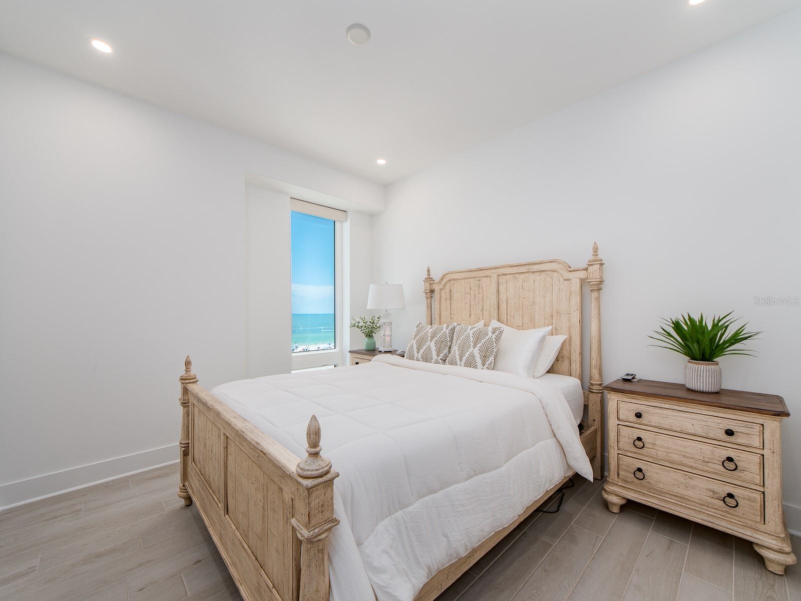 15 AVALON ST #701 — photo 34