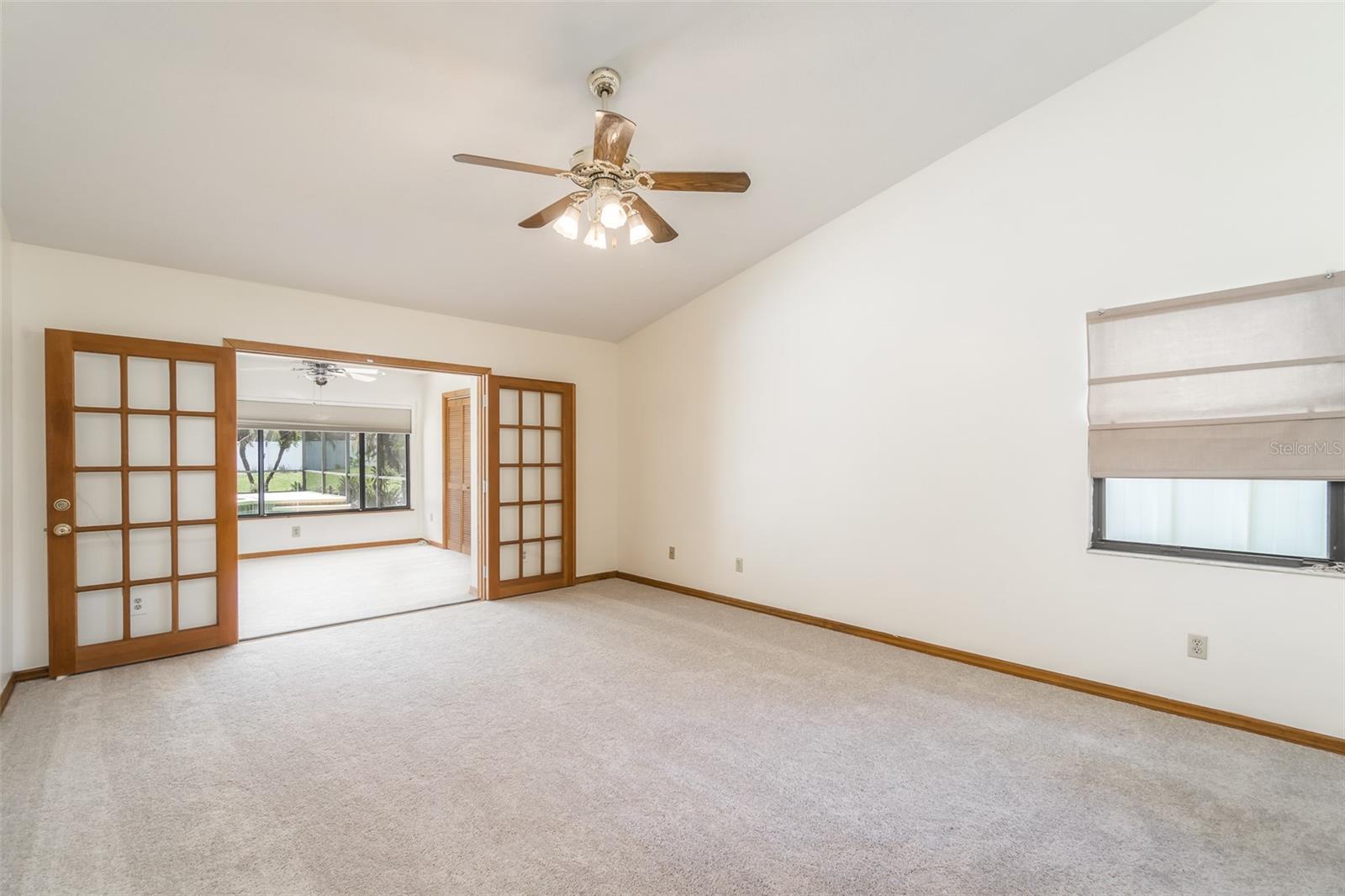714 PENNYROYAL PL — photo 38