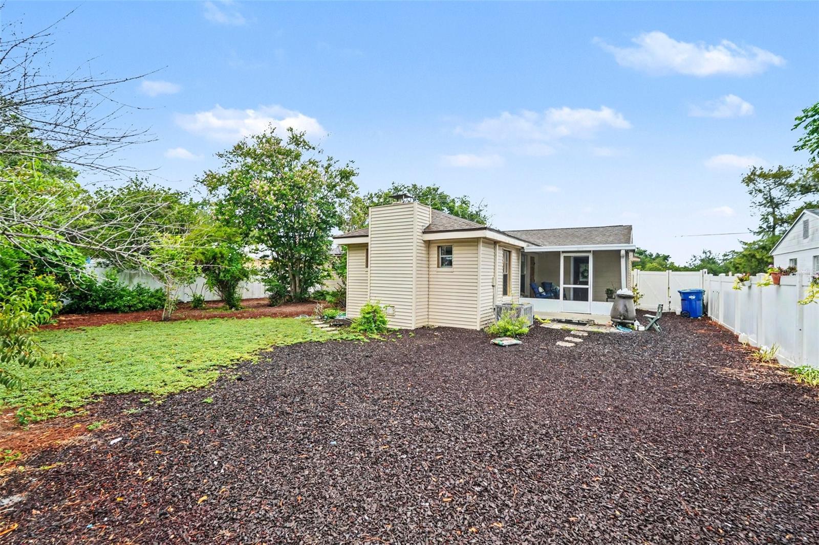 10308 N OAKLEAF AVE — photo 16