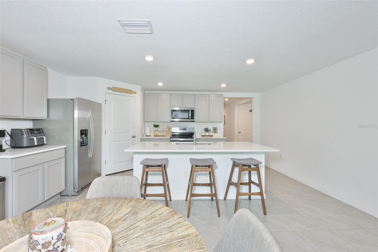 1902 TAHITIAN SUNRISE DR — photo 6