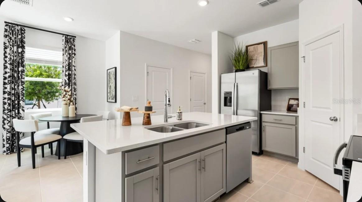 10822 ECLIPSE ST — photo 7