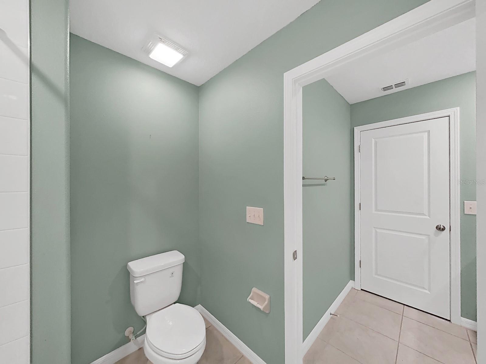 13678 SEA BRIDGE DR — photo 45