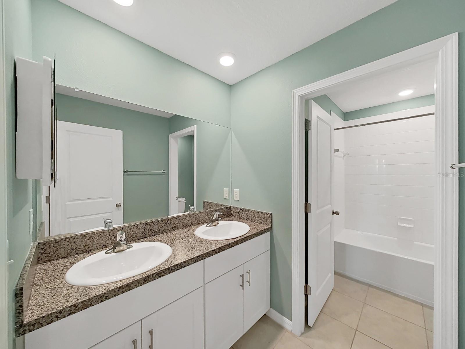 13678 SEA BRIDGE DR — photo 43