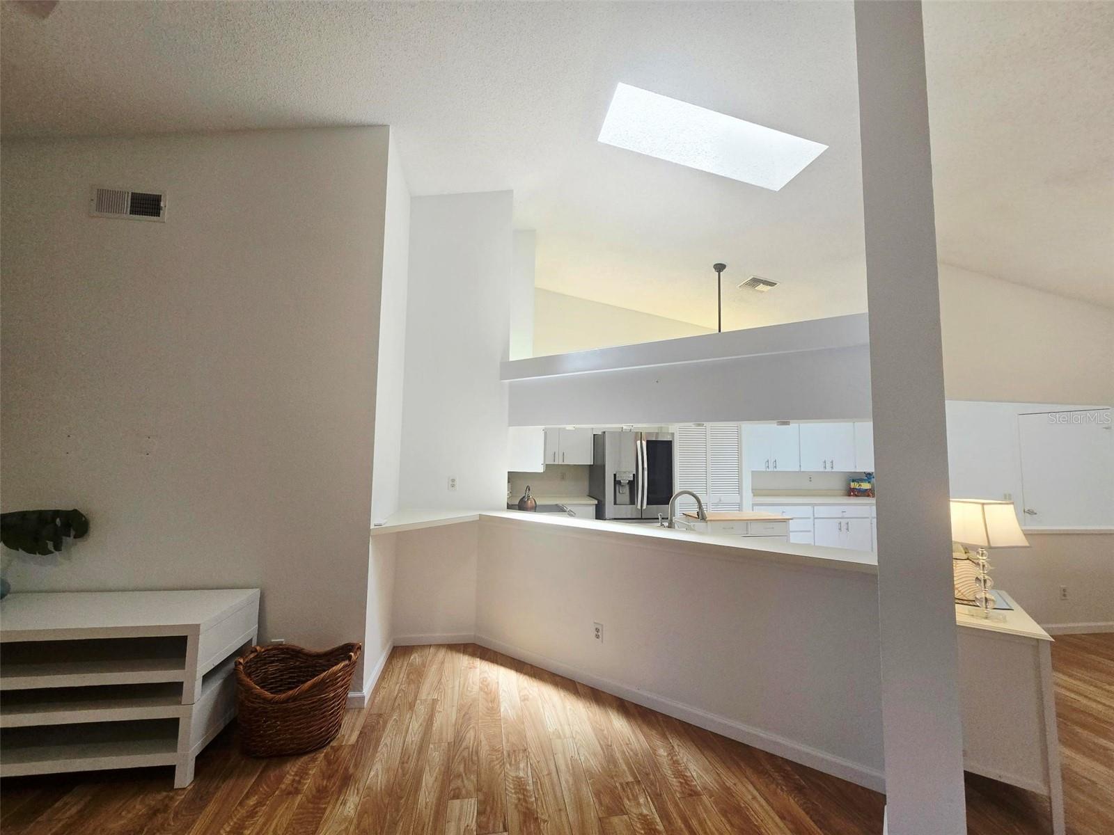 5808 GARDEN LAKES DR — photo 8