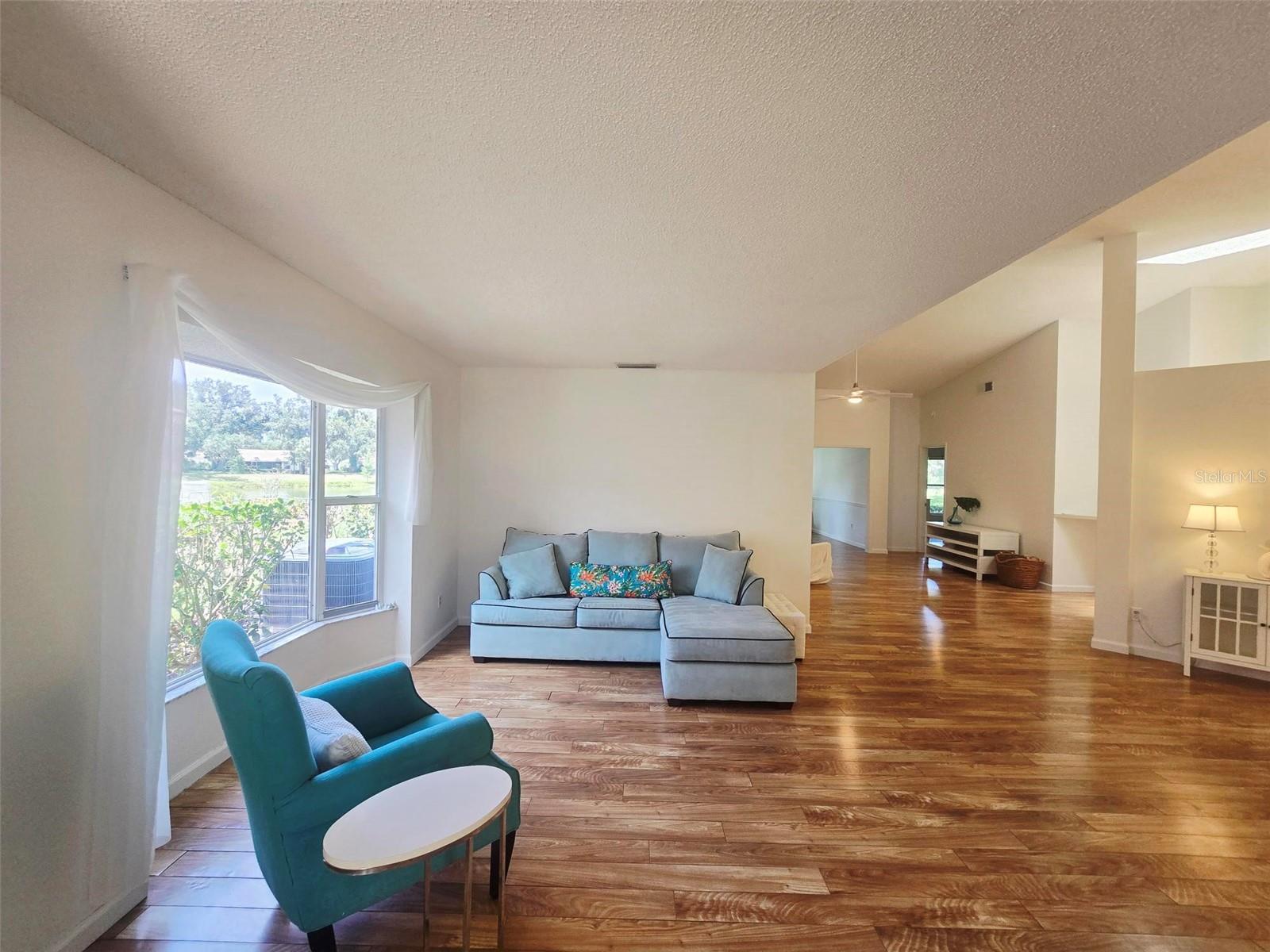 5808 GARDEN LAKES DR — photo 12