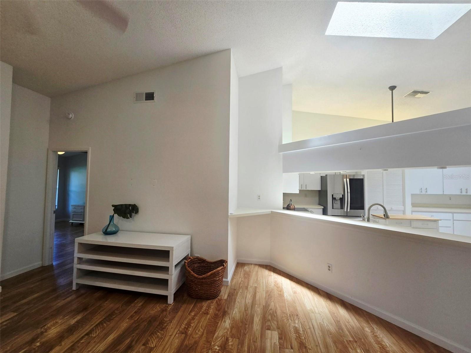 5808 GARDEN LAKES DR — photo 6