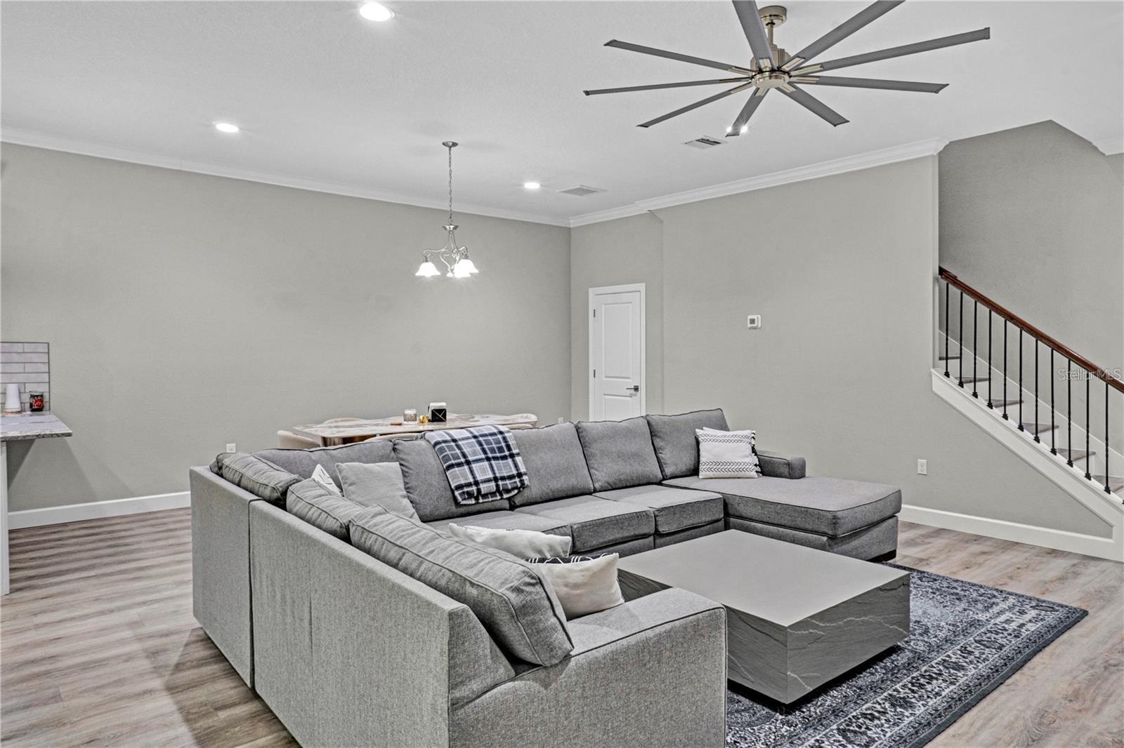 746 GRAND CYPRESS LN — photo 2
