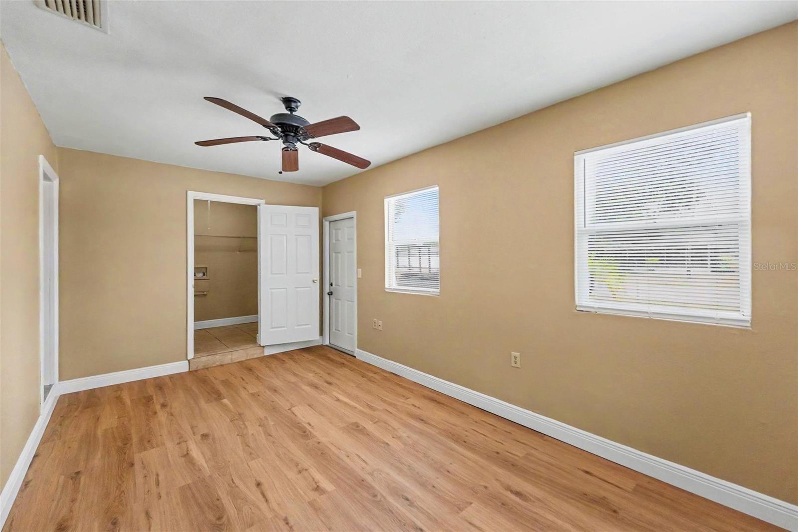 7924 BAHIA AVE — photo 13