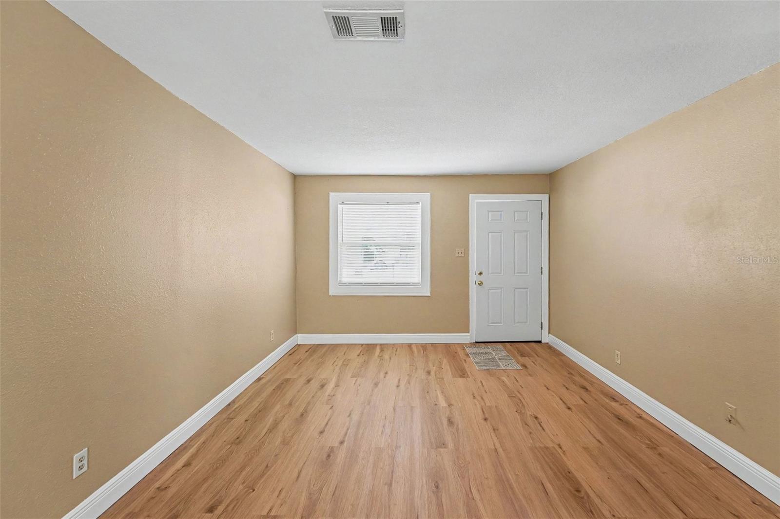 7924 BAHIA AVE — photo 5