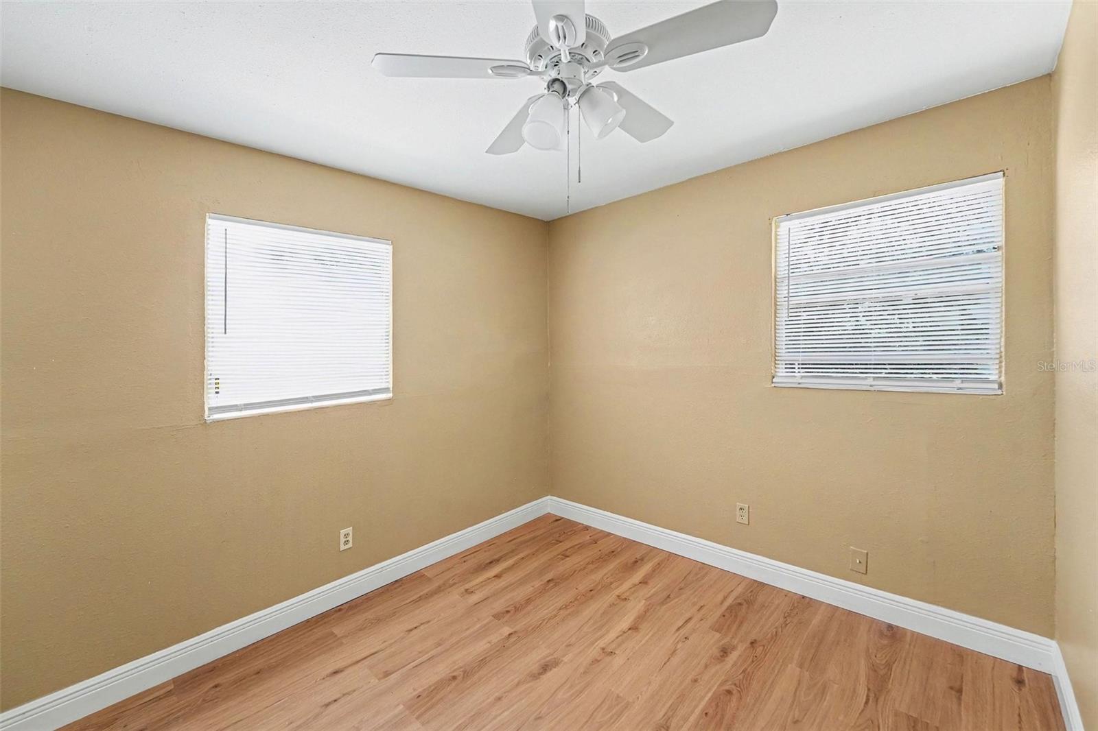 7924 BAHIA AVE — photo 21